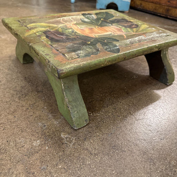 Decoupage green bench