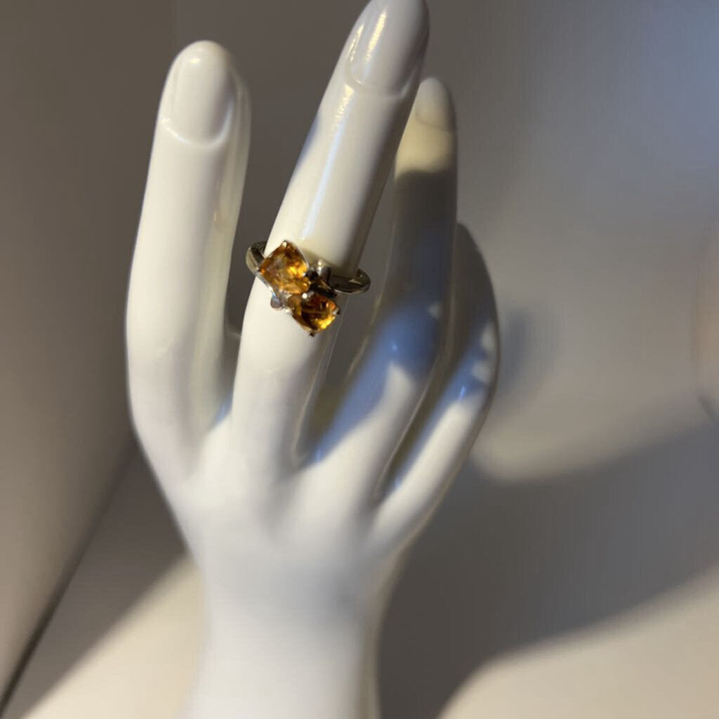 Toi et Moi, MCM ring, topaz, 10K