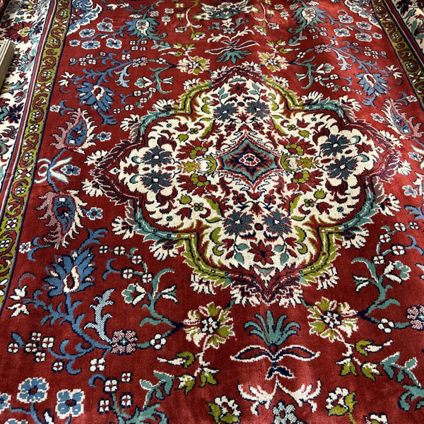 Vintage rug 57x74