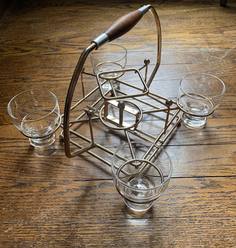 Spinning Drink Carrier with Four Glasses W1307
