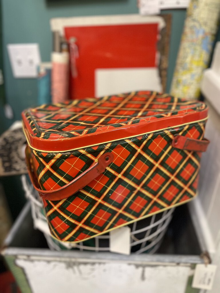 Jens Fresh Vintage ~ vintage plaid picnic tin .