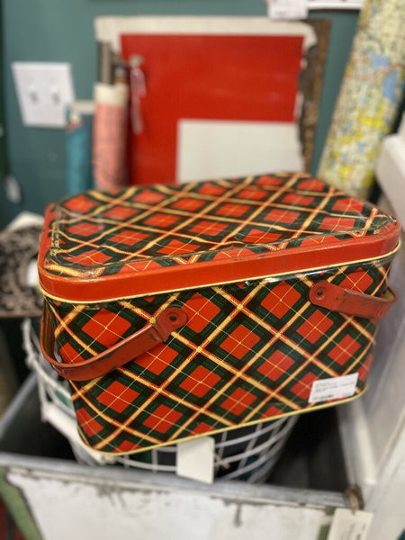 Jens Fresh Vintage ~ vintage plaid picnic tin .