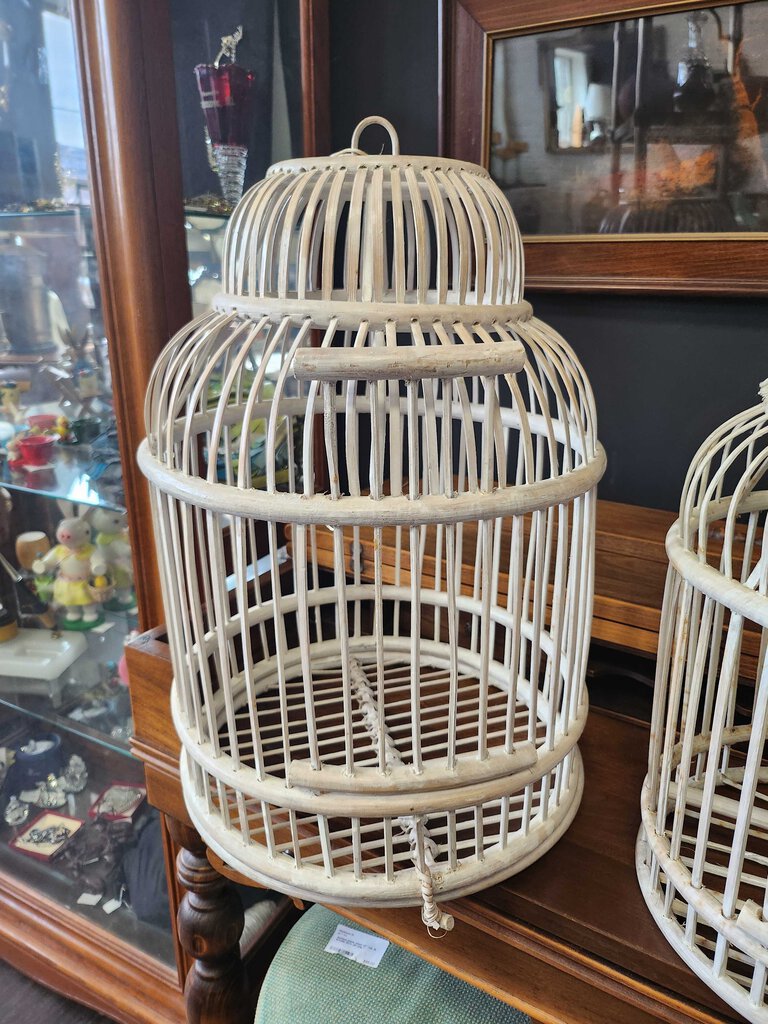 Wood rattan bird cage 18 x 13