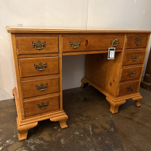 PINE DESK 25W 30T 46W IN STORE PICK UP ONLY