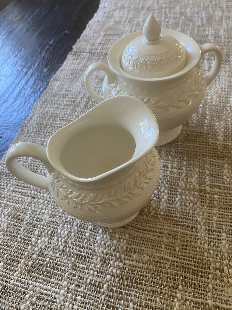 Vintage Wedgwood Queensware Creamer and Sugar w/Laurel Leaves