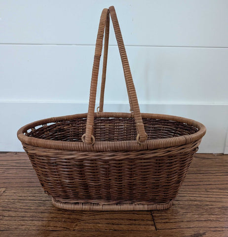 Vintage Rattan Oval Basket w/Swing Handles 12x6x9