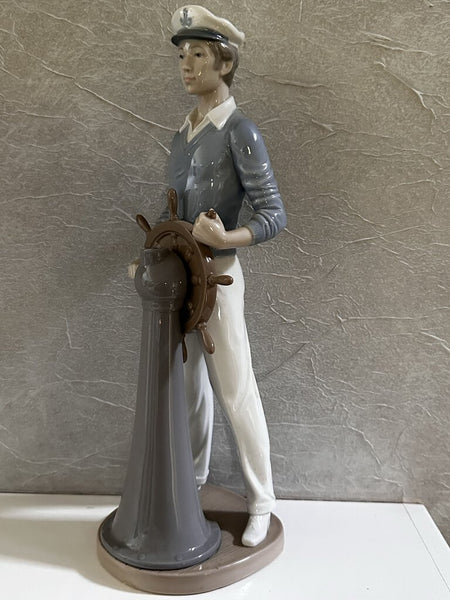 Lladro 5206 Yachtsman Porcelain Figurine Young Captain At The Helm Approx 14in Tall FIRM