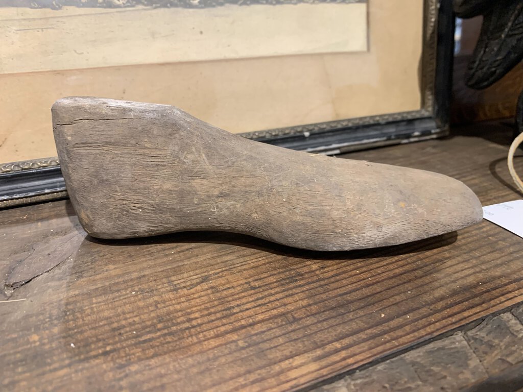 Antique Child's Wood Shoe Form ~ 2" w x 2" t x 8" l