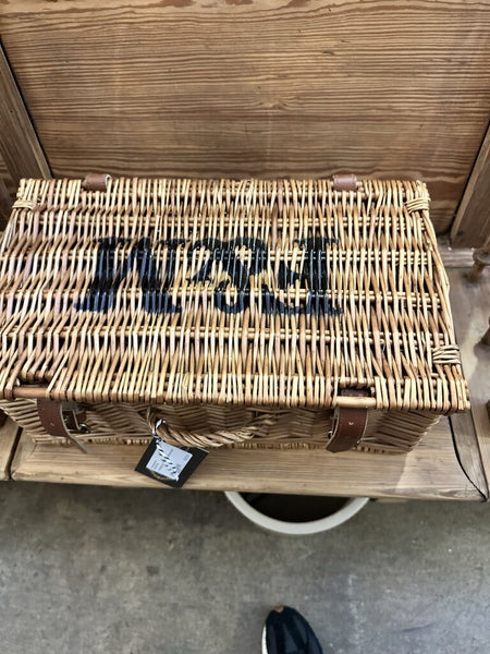 Fortnum and Mason Wicker case