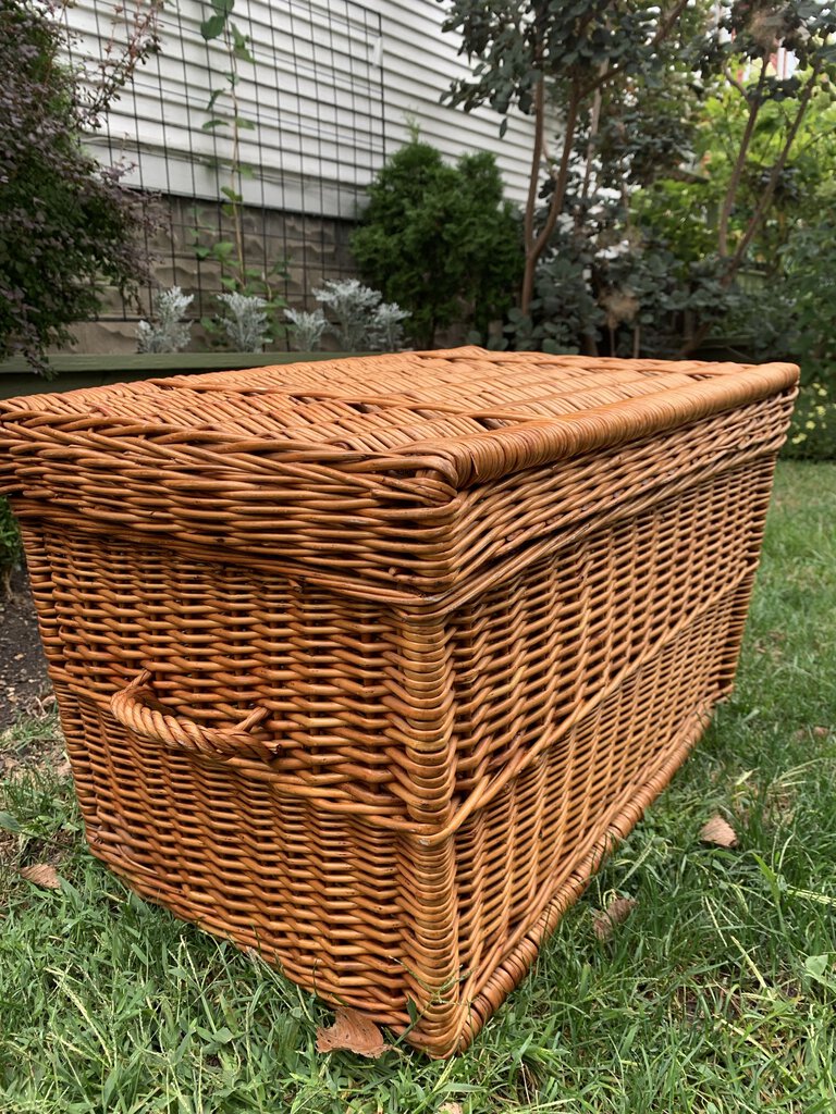 Large Wicker Basket 24x14in