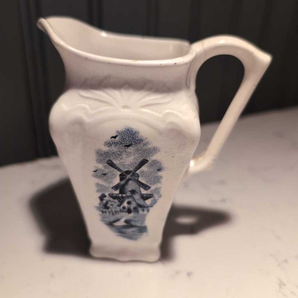 Small Vintage Blue and White Creamer. 4 inches