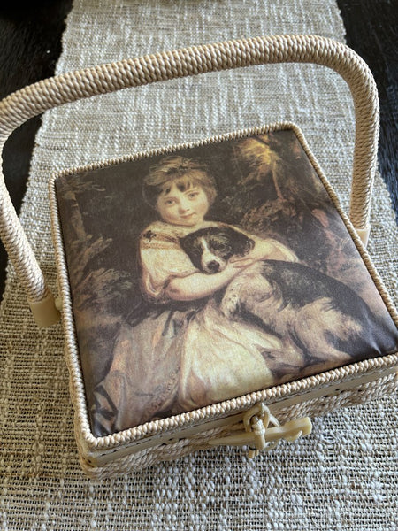 VTG Sewing Basket