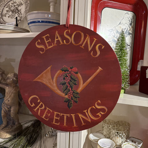 Seasons greetings round sign with French horn