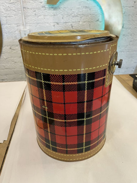 Jens Fresh Vintagd ~ Vintage small Scotch Plaid Cooler