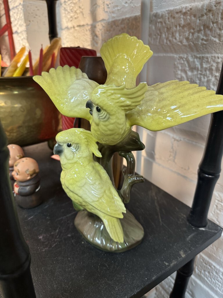 Vintage Ceramic Double Cockatiel Bird Figurine AS FOUND W1277