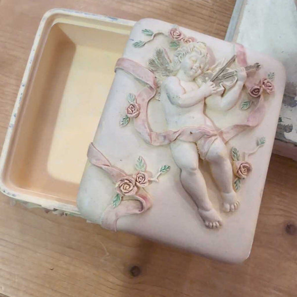 Sweet Vintage Lidded Cherub Rosary Box. 4x5