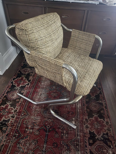 Chrome and Tweed Chair 26"x 24" x 26.5"deep W1690 Pick Up Only