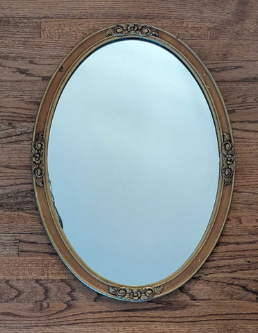 Antique Oval Gold Framed Mirror 20x28 STORE PICK UP ONLY