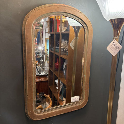 CHIPPY ARCHED MIRROR 26" x 17"