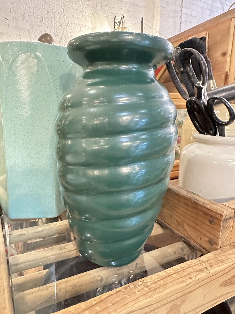 Dark green Haegar swirl vase 8 in