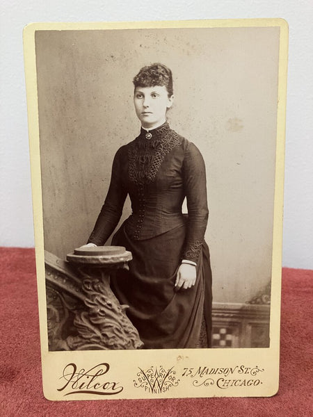 Vintage portrait cards