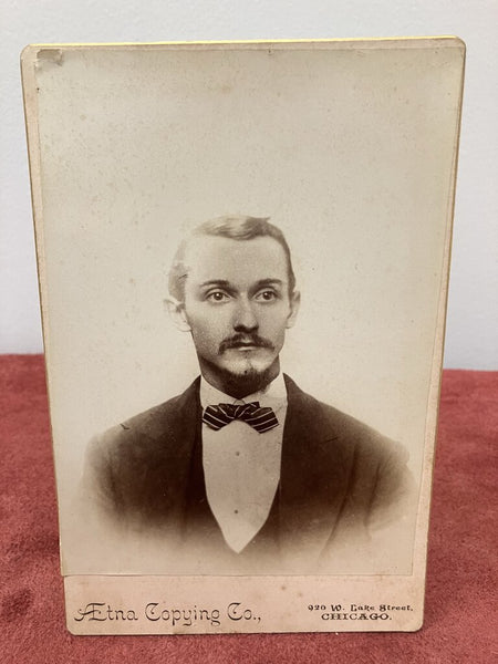 Vintage portrait cards