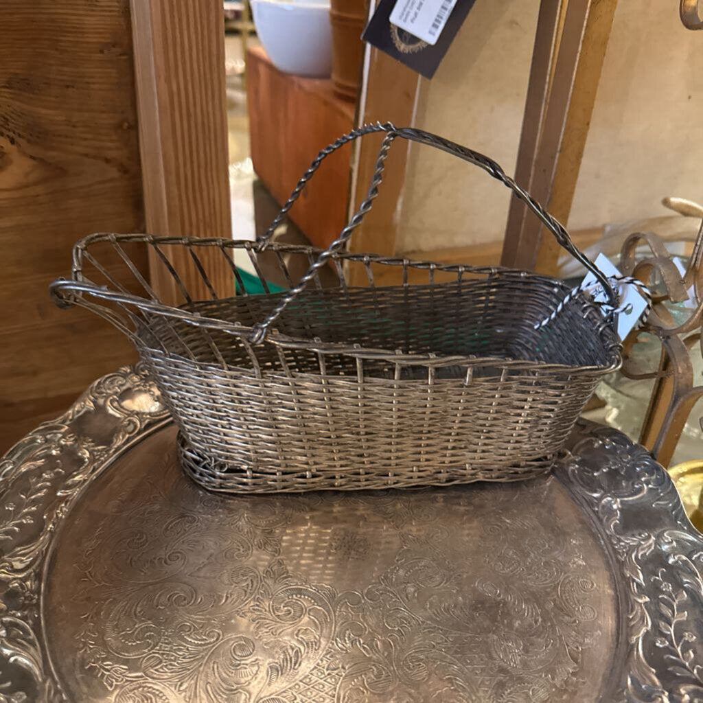 Metal Wine Basket