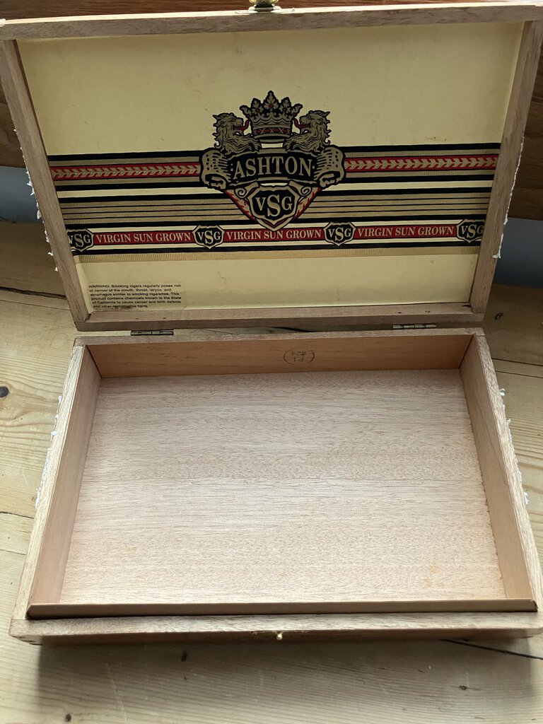 Cigar box