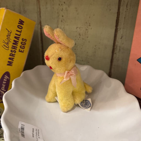 Vintage yellow plus bunny