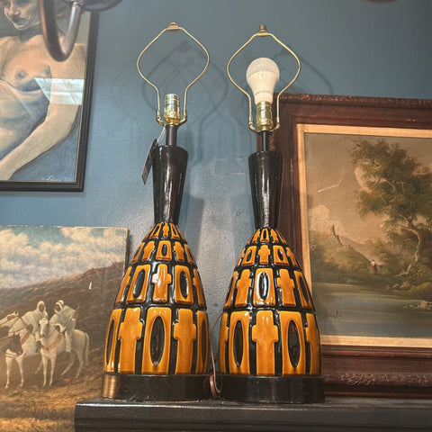 Set of 2 Vintage retro mid century MCM ceramic black and brown lamps (in store pickup only)