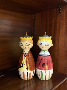 Pair of queen and king tilso salt and pepper shakers