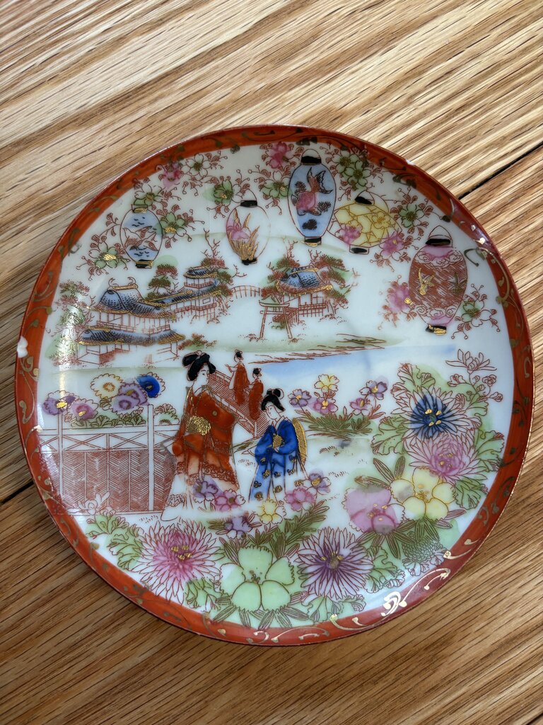 1920's Satsuma Handpainted Plate Set As Found 5in