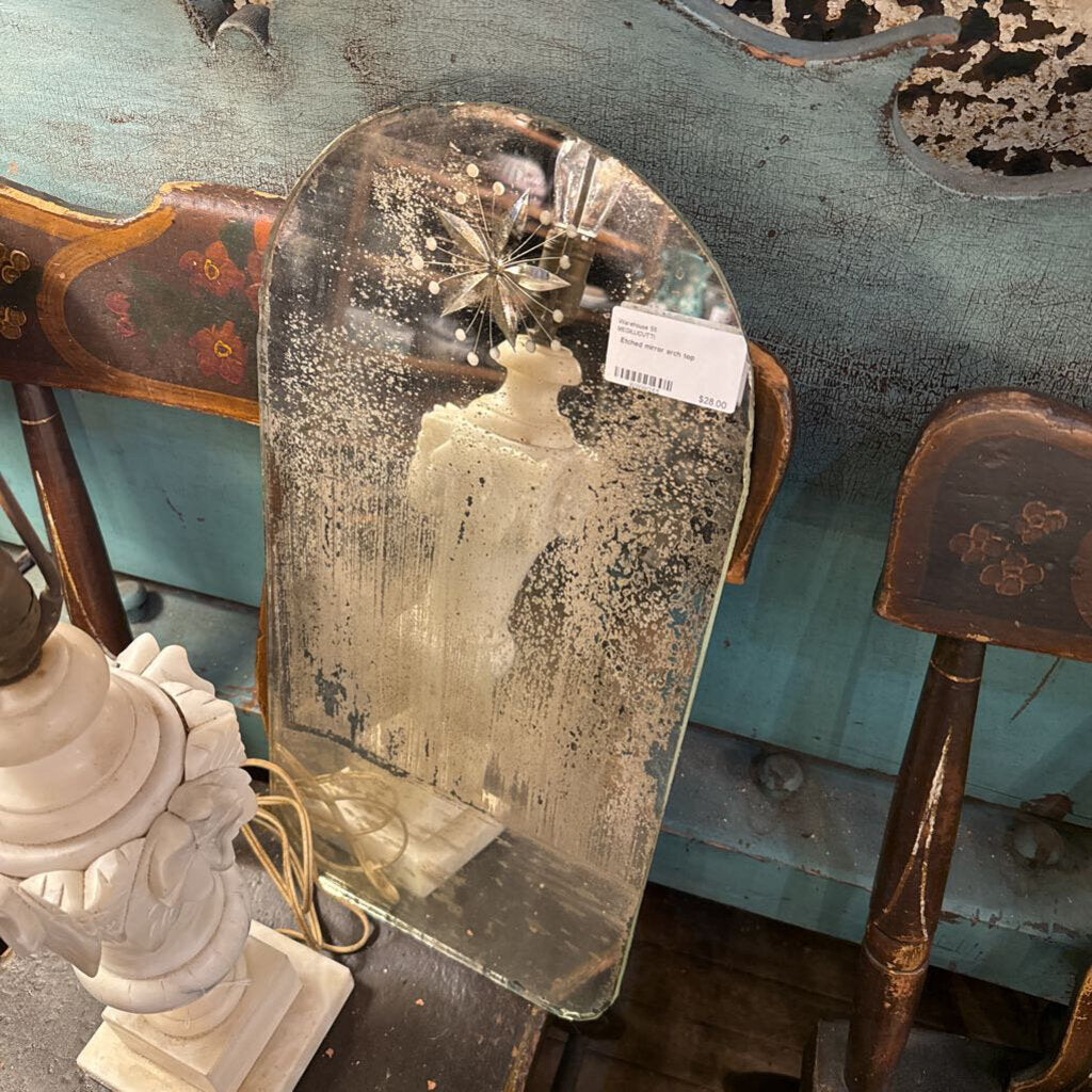 Etched mirror arch top