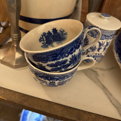 Pair Blue Willow Tea Cups