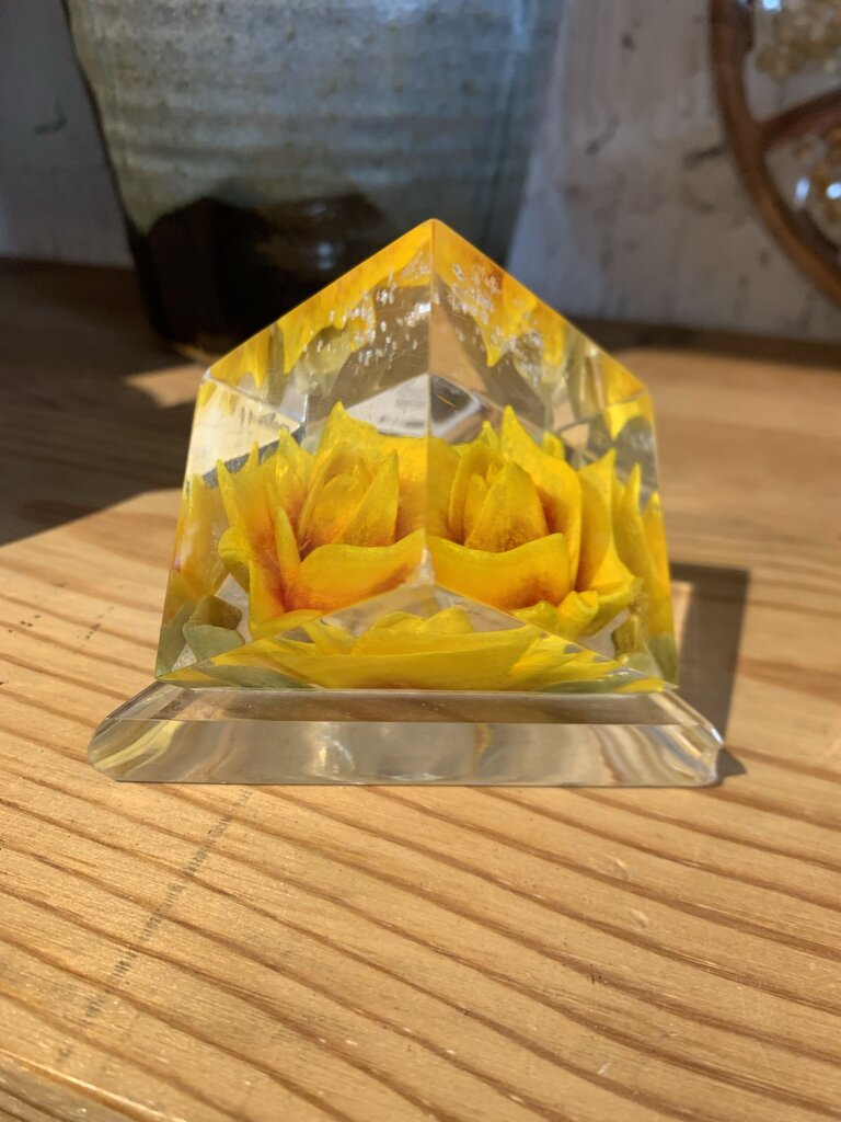 Vintage Acrylic YellowRose Paper Weight~ 3" l x 3.5" w x 2.5" t