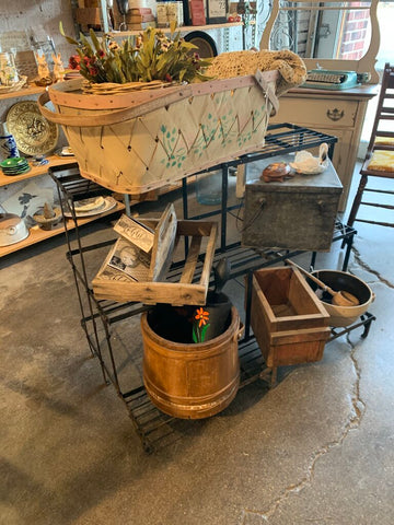 Vintage Black Metal Plant Stand~ 23" w x 39.5" l x 29.75" t