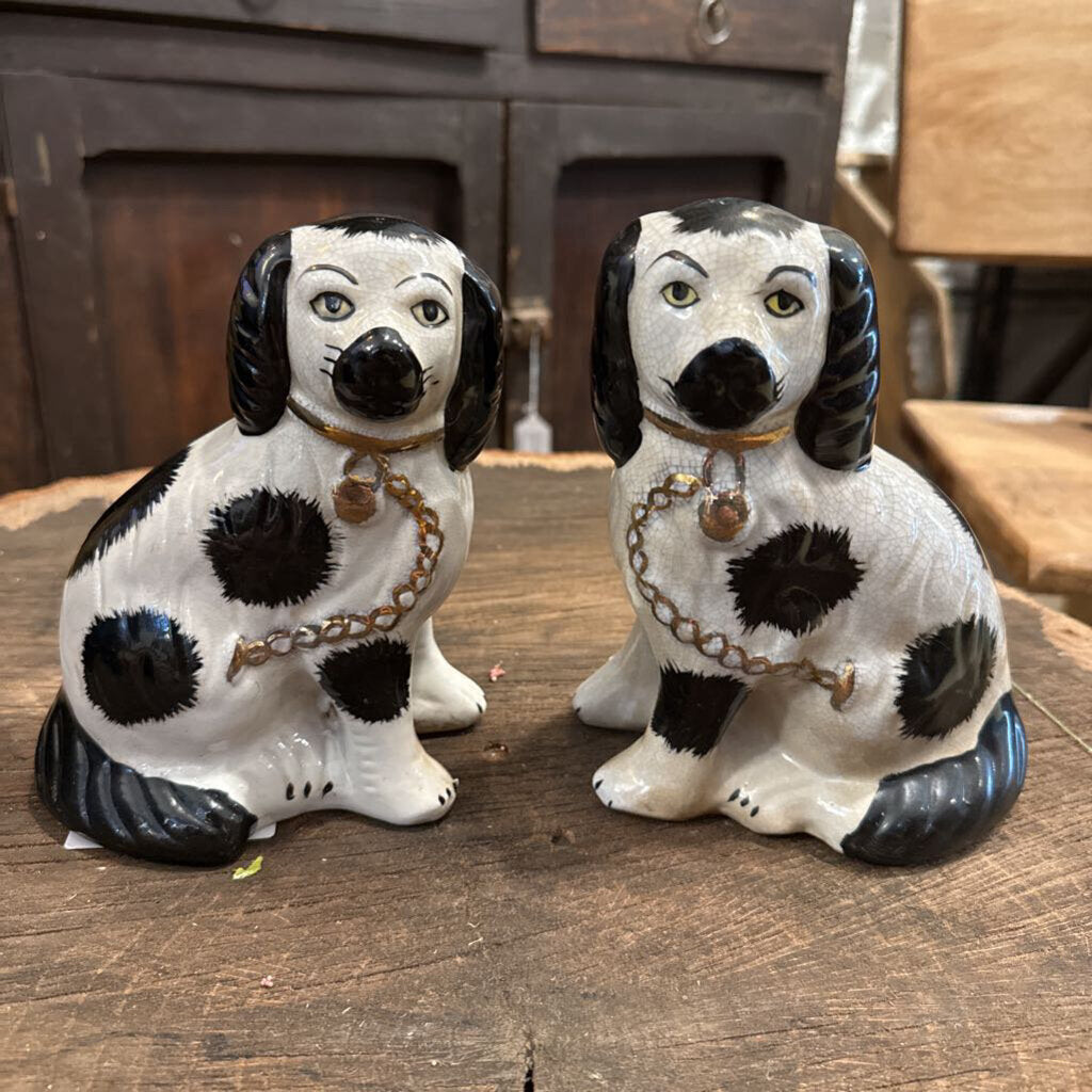 PAIR BLACK AND WHITE STAFFORDSIRE DOGS 8X6