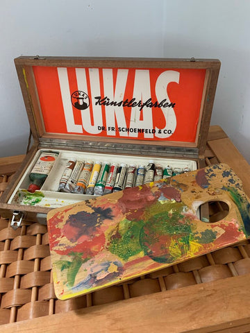 Vintage Lukas oil paint box with palette