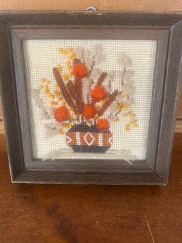 Small crewel/needlepoint 6 x 6