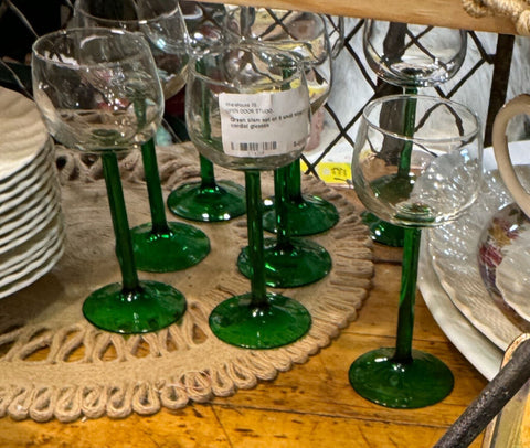 Green stem set of 8 small wine / cordial glasses
