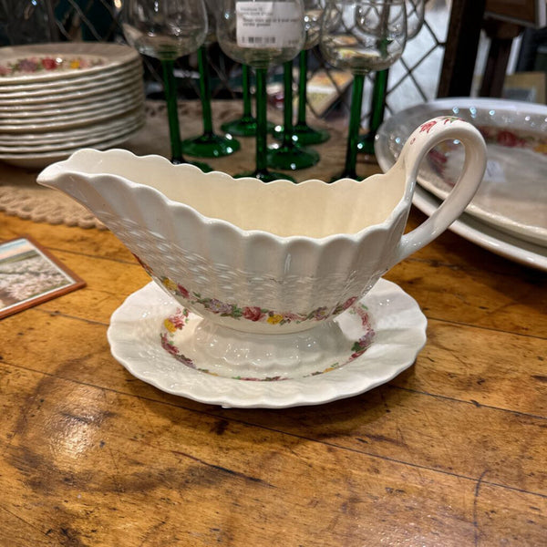 Spode rose briar gravy boat... perfect for soap and finger brushes