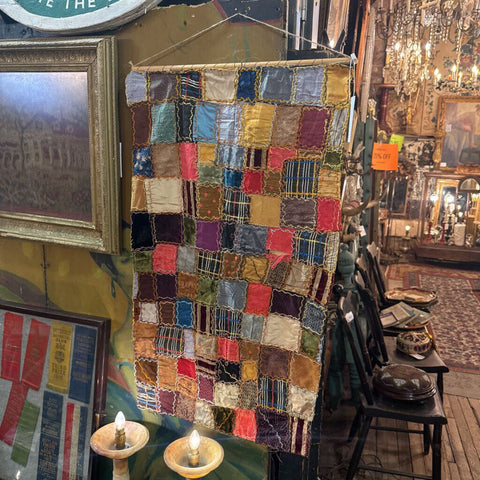 Quilt wall hanging