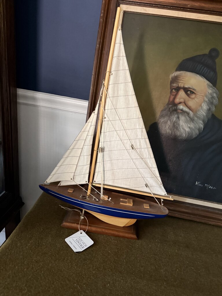 Model Ship 24" x 17" W1852