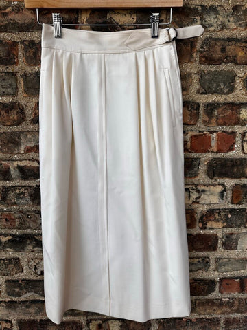 STUNNING Vintage Gucci 100% Ivory Wool Skirt Sz: 38