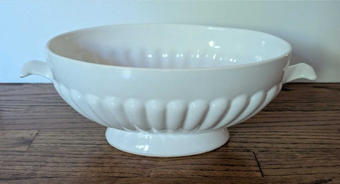Vintage Tureen 14x8