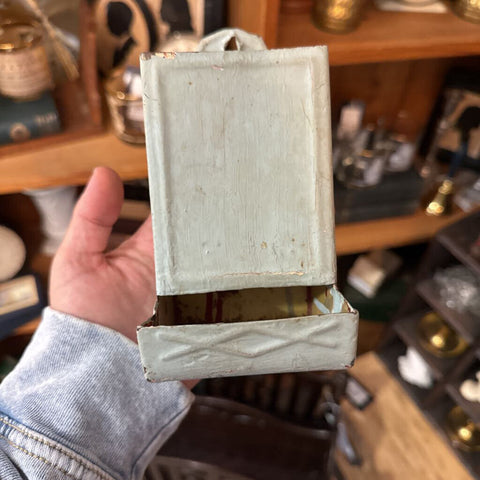 Match Holder