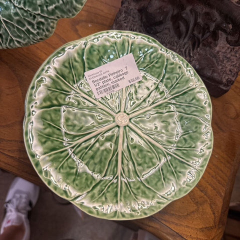 Bordallo Pinheiro 7 1/2" plate, cabbage pattern, marked