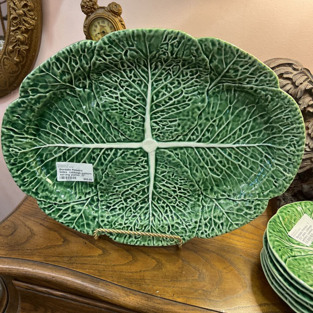 Bordallo Pinheiro ledes cabbage pattern serving platter, 17" marked