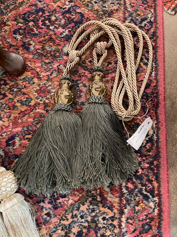 vintage sageTassel tie back SET