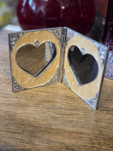 5.5 x 3 folding frame
